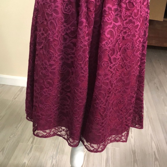 Lace sleeveless knee length - Picture 9 of 16